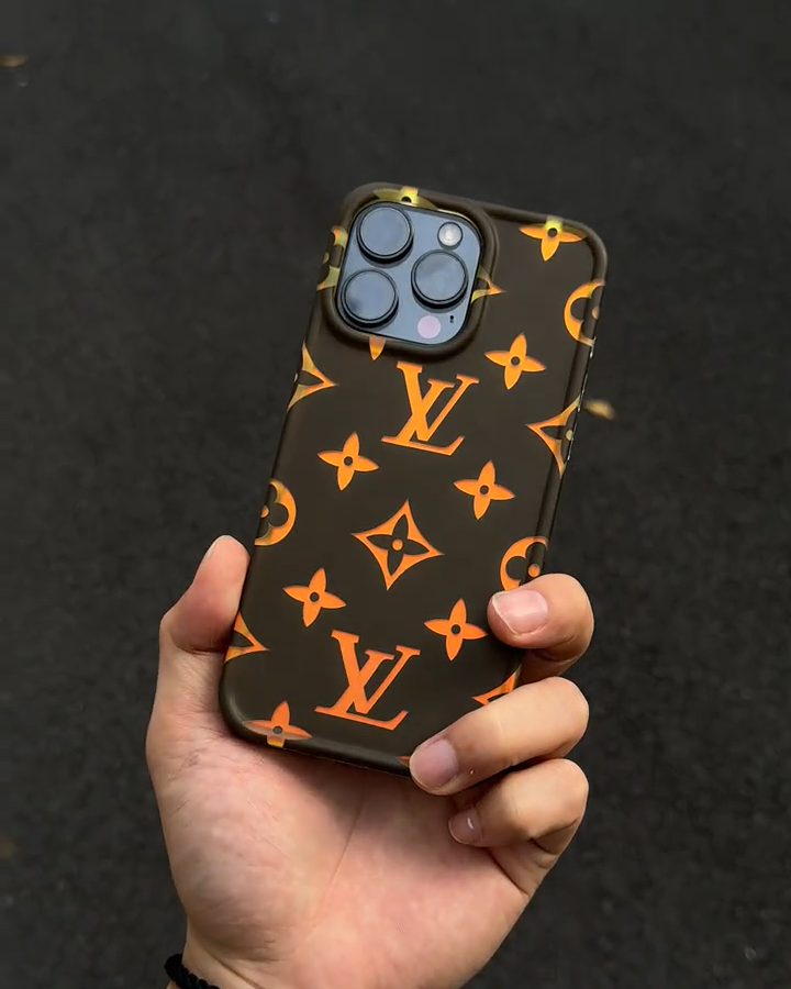 路易威登輕奢潮牌鐳射手機殼-CASEZONE